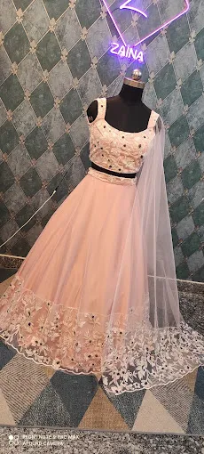 Zaina customise